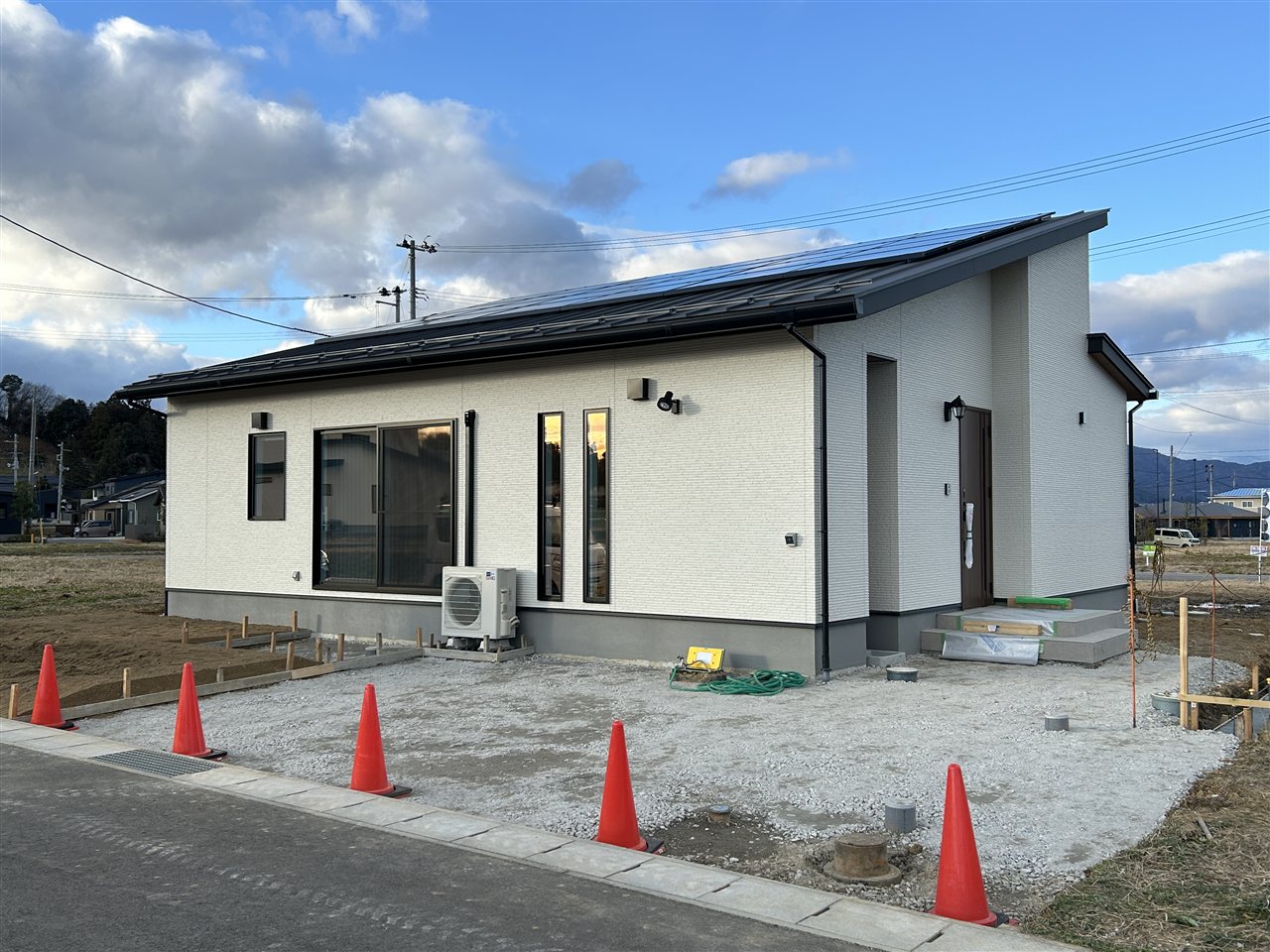 アイフルホーム福島店 高子岡平屋展示場 外観