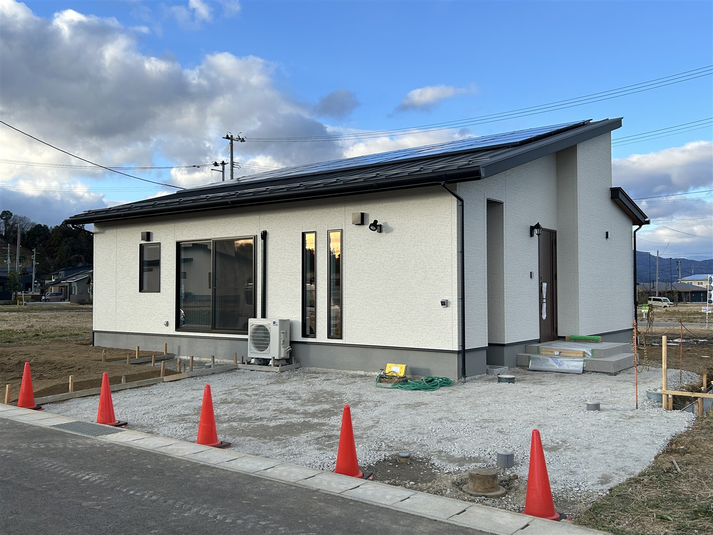 アイフルホーム福島店 高子岡平屋展示場 外観・内観／自然と片付く仕組みのある平屋