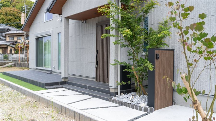 施工事例 外観とアプローチ