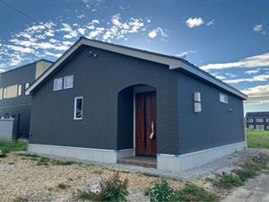 遊び心のあるちょうど良い平屋
